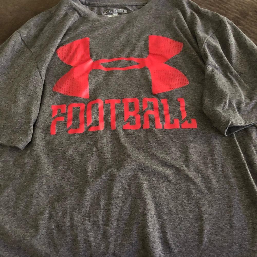 Men’s Under Armour T-shirt